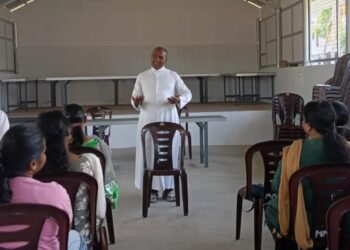 പള്ളിത്തുറ ഇടവകയിൽ സ്റ്റുഡൻസ് ഫോറം, ലിറ്റിൽ വേ  ആനിമേറ്റേഴ്സിന്‌ പരിശീലനം നൽകി