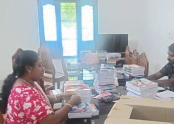 പെരിങ്ങമ്മല ഇടവകയിൽ വിദ്യാഭ്യാസ ശുശ്രൂഷ സമിതി പഠനോപകരണങ്ങൾ വിതരണം ചെയ്തു