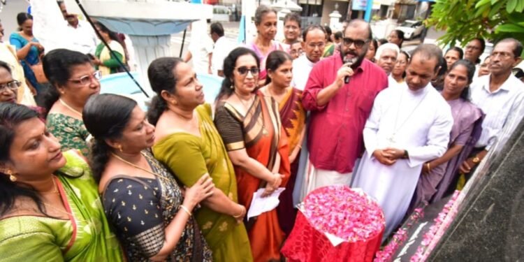 അനിമസ്ക്രീൻ ദിനാചരണവും സ്ഥാപക ദിനവും തിരുവനന്തപുരം അതിരൂപത KLCWA ആചരിച്ചു