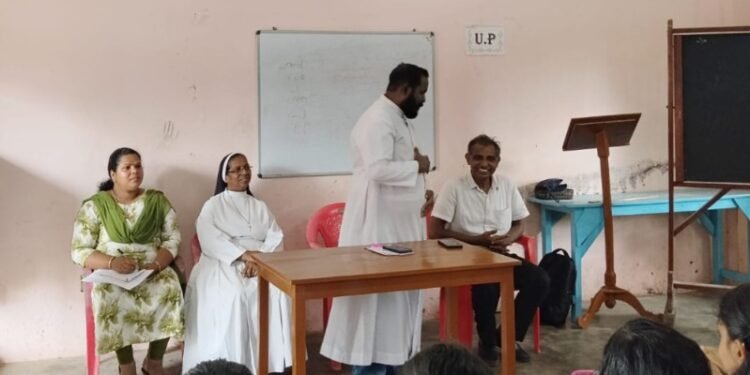 പെരിങ്ങമല ഇടവകയിൽ സ്റ്റുഡൻസ് ഫോറം വിദ്യാർത്ഥികൾക്കായി നേതൃ പരിശീലന ക്ലാസ് നടന്നു