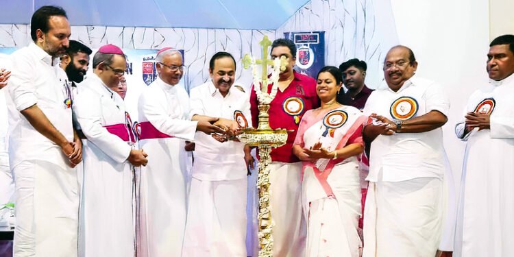 ഇന്ത്യയിലെ ആദ്യ റോമൻ കത്തോലിക്കാ രൂപതയായ കൊല്ലം രൂപതയുടെ 700-ാം വാർഷികാഘോഷങ്ങൾക്ക് തുടക്കം