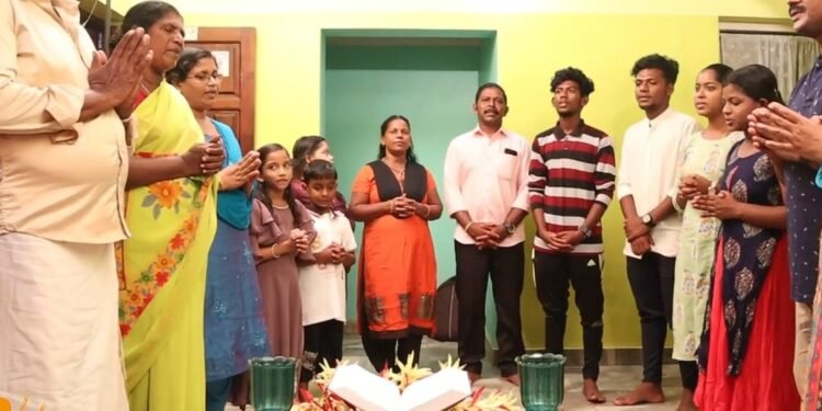 പ്രാര്‍ത്ഥന ക്രൈസ്തവ കുടുംബങ്ങളില്‍ നിന്ന് അപ്രത്യക്ഷമാകുന്നു: മുന്നറിയിപ്പുമായി പാപ്പ