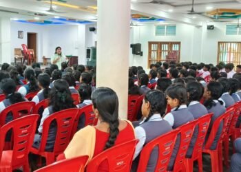സാന്ത്വനം ആരോഗ്യ സമൃദ്ധി; അഞ്ചുതെങ്ങ് സ്കൂളിൽ മാനസികാരോഗ്യ ബോധവത്കരണം