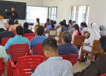 പുതുക്കുറിച്ചി ഫൊറോനയിൽ വൈദികർക്കും സമർപ്പിതർക്കുമായി “നിർമിത ബുദ്ധിയും സമർപ്പിത ജീവിതവും” ബോധവൽക്കരണ ക്ലാസ് സംഘടിപ്പിച്ചു