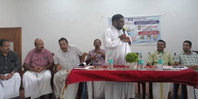സി.ആർ.ഇസഡ്: തീരദേശവാസികളുടെ വീടുകൾ ക്രമവൽക്കരിക്കണം, ജനകീയ ഒപ്പുശേഖരണവുമായി കെ.എൽ.സി.എ