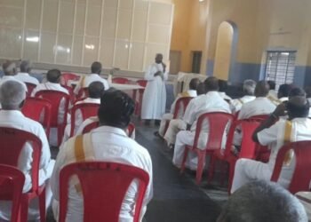 വലിയതുറ ഫെറോന അൽമായ ശുശ്രുഷ സമിതി കൊമ്പ്രിയ സഭാംഗങ്ങളുടെ കൂടിവരവ് നടത്തി
